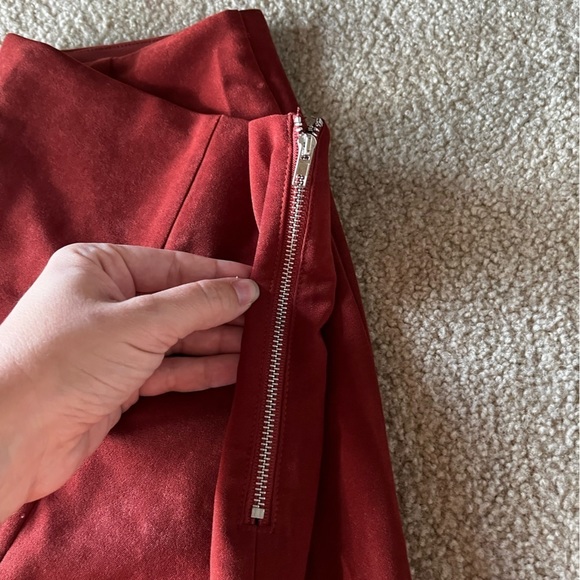 Entro red/burgundy skort - Picture 5 of 6